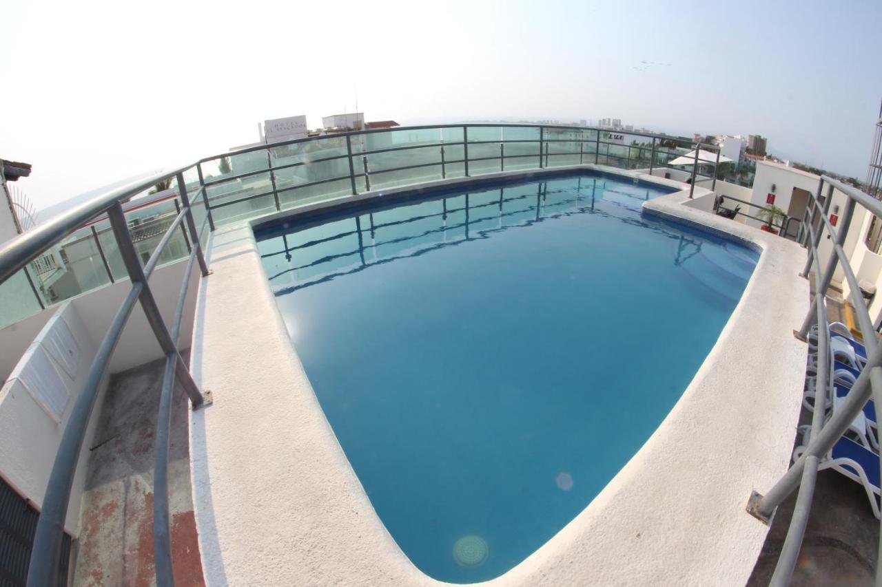 Hotel Portonovo Plaza Malecon Puerto Vallarta Exterior foto